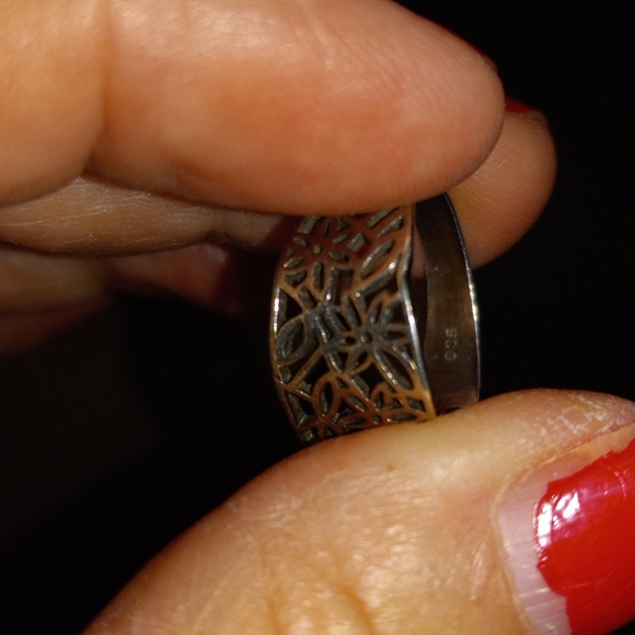 Sterling silver sz 9 - Picture 3 of 3